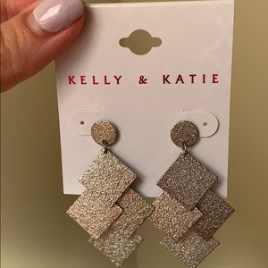 NWT Kelly & Katie Silver Earrings